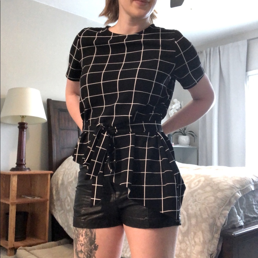 Asymmetrical top with waist tie